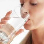 L’Importanza dell’Idratazione in Estate: Bevande Ideali per Mantenersi Freschi e Idratati