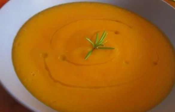 Vellutata di Zucca: una ricetta semplice e deliziosa
